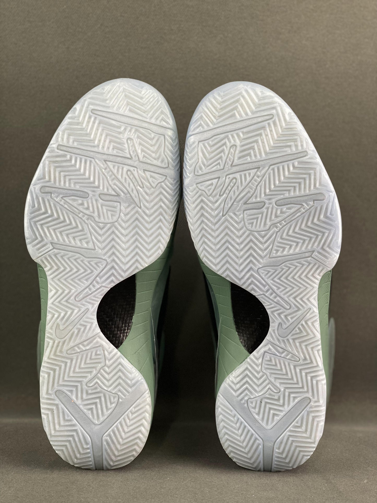 Kobe 4 Protro Girl Dad