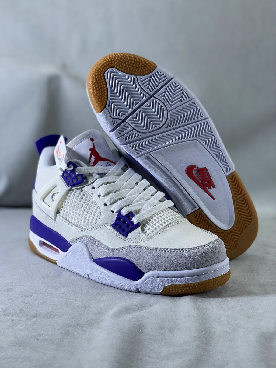 SB x Air Jordan 4 Retro SP ” Blue Sapphire”