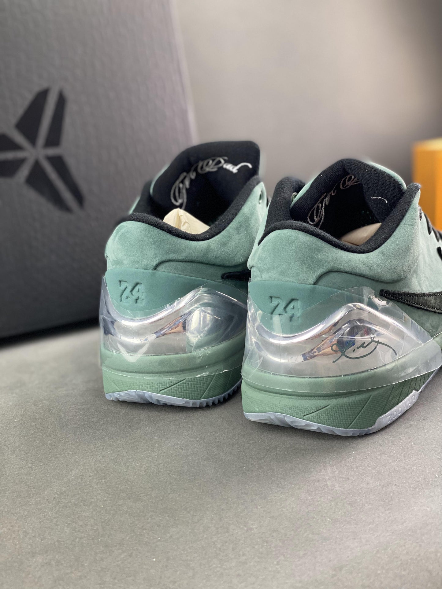 Kobe 4 Protro Girl Dad