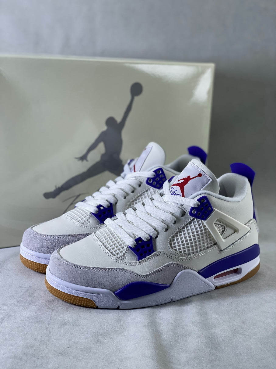 SB x Air Jordan 4 Retro SP ” Blue Sapphire”