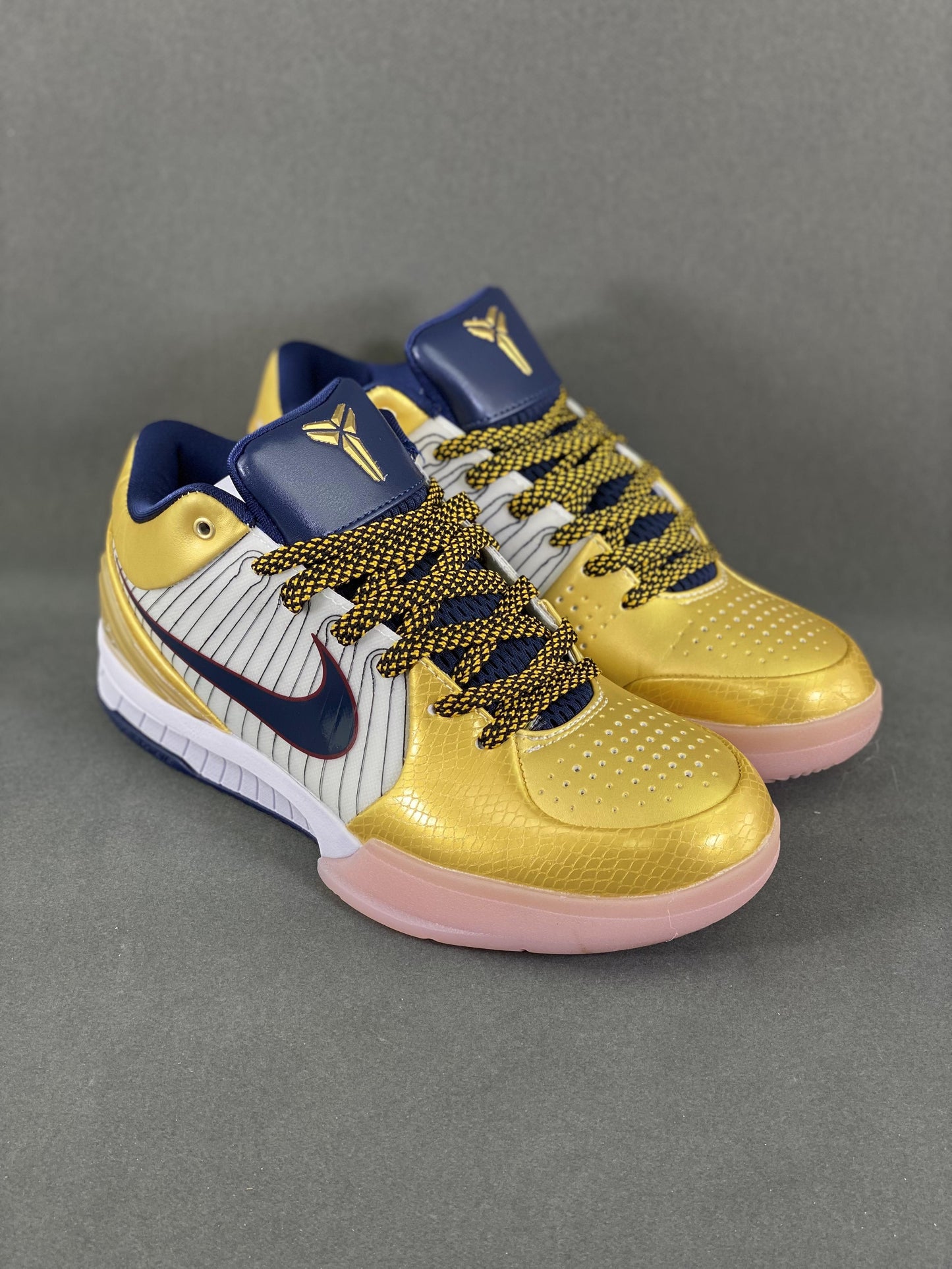 Kobe 4 Protro Gold Medal (2024)