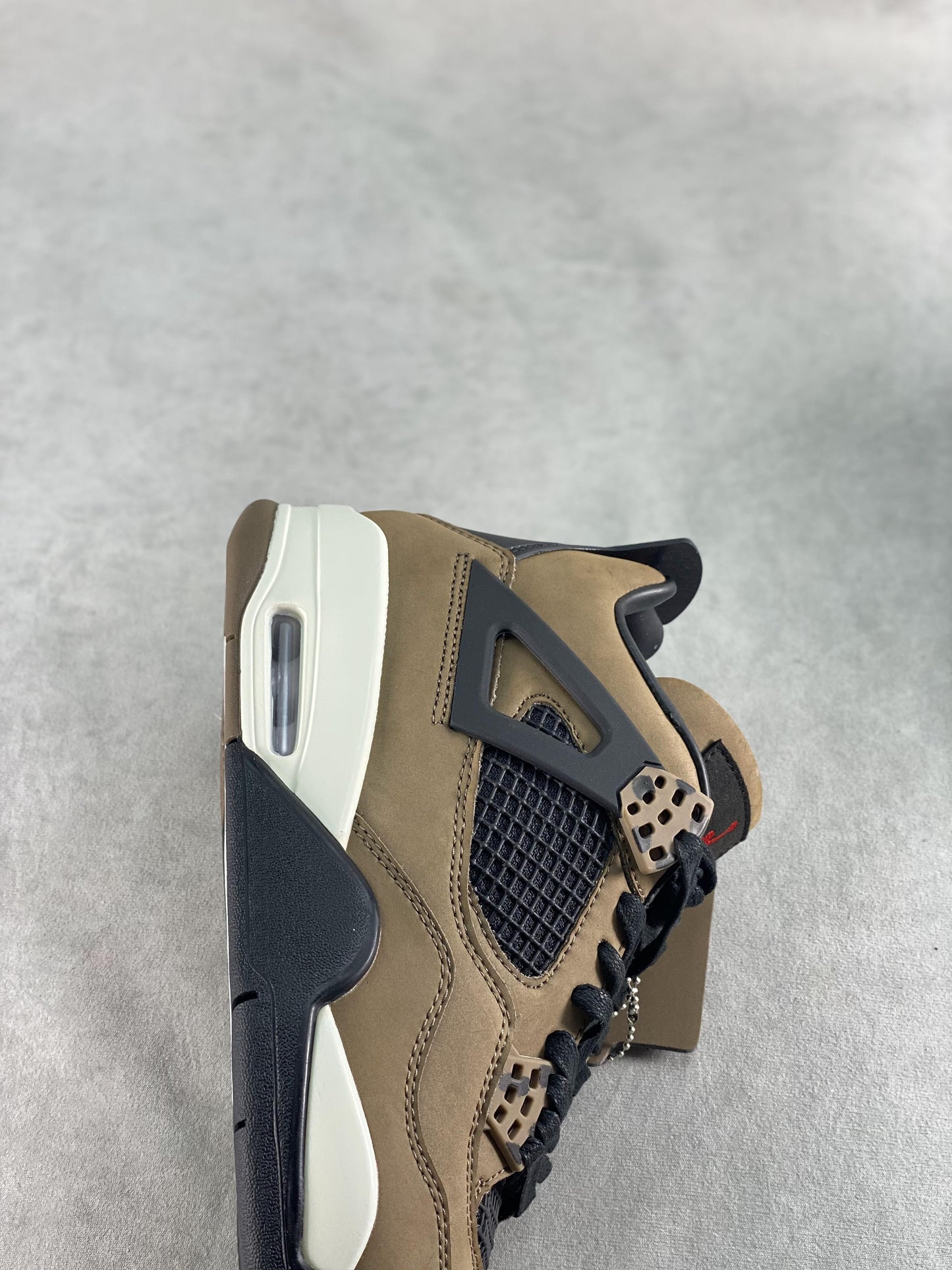Jordan 4 Retro Travis Scott Olive