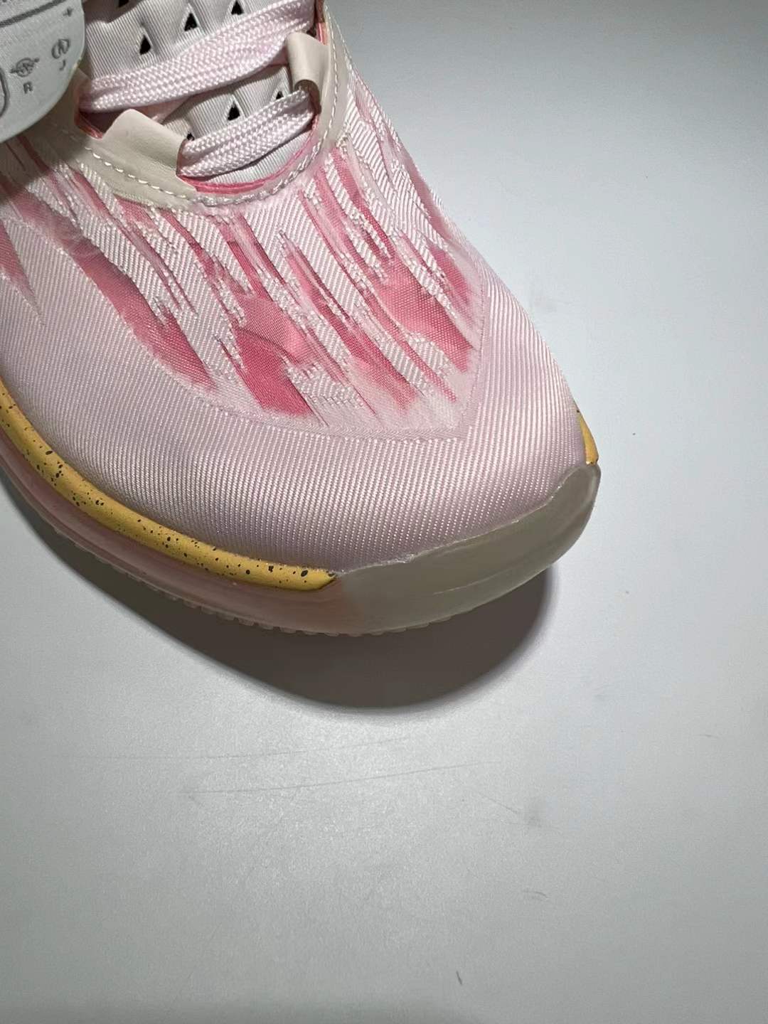 Zoom GT Cut 2 Pearl Pink