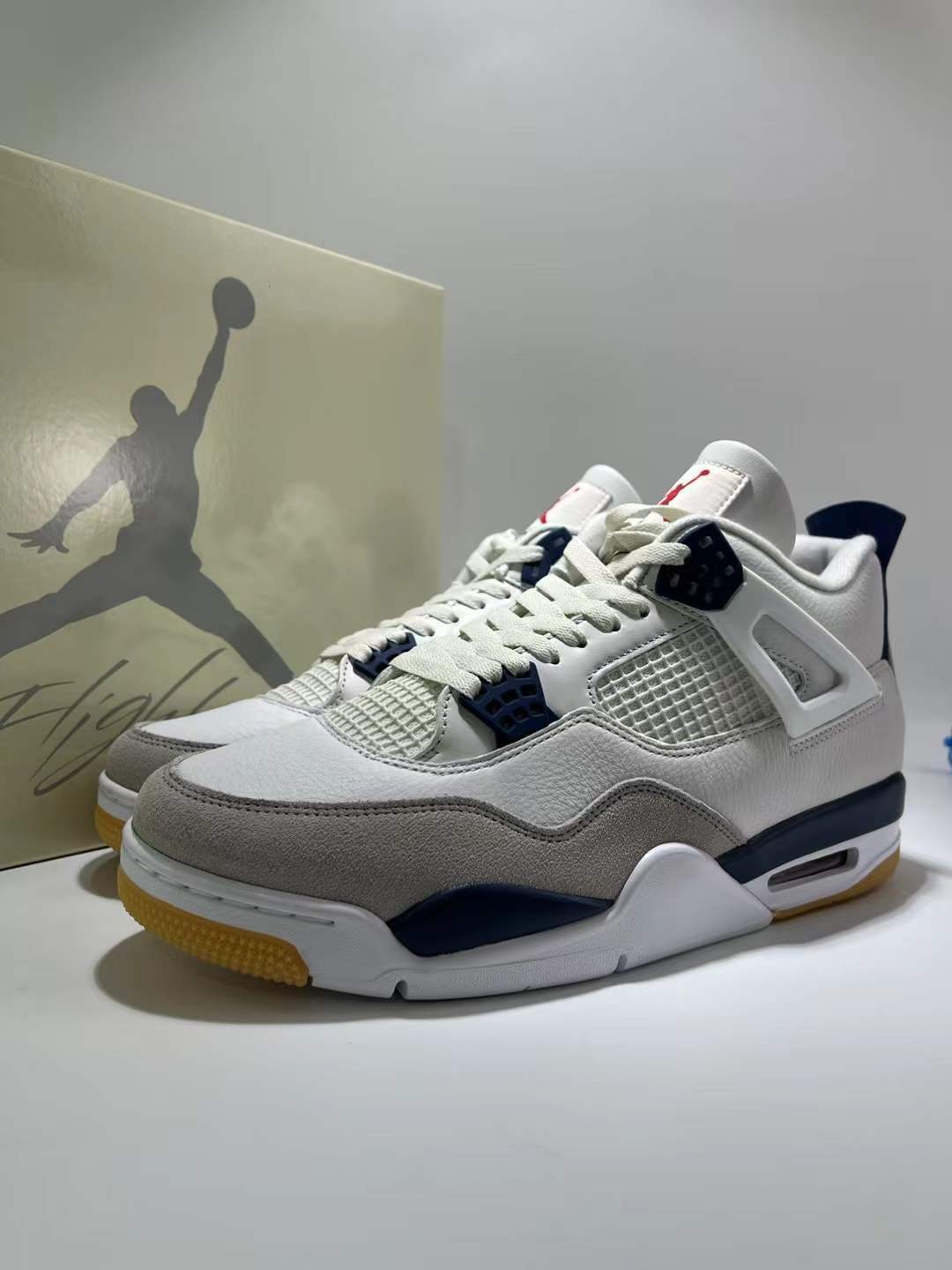 Jordan 4 Retro SB Navy