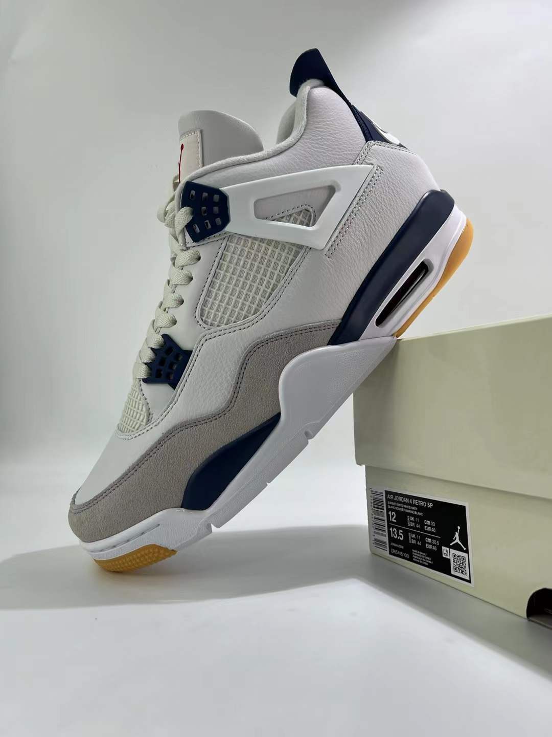 Jordan 4 Retro SB Navy