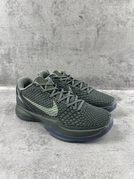 Kobe 6 Black Mamba Collection Fade to Black